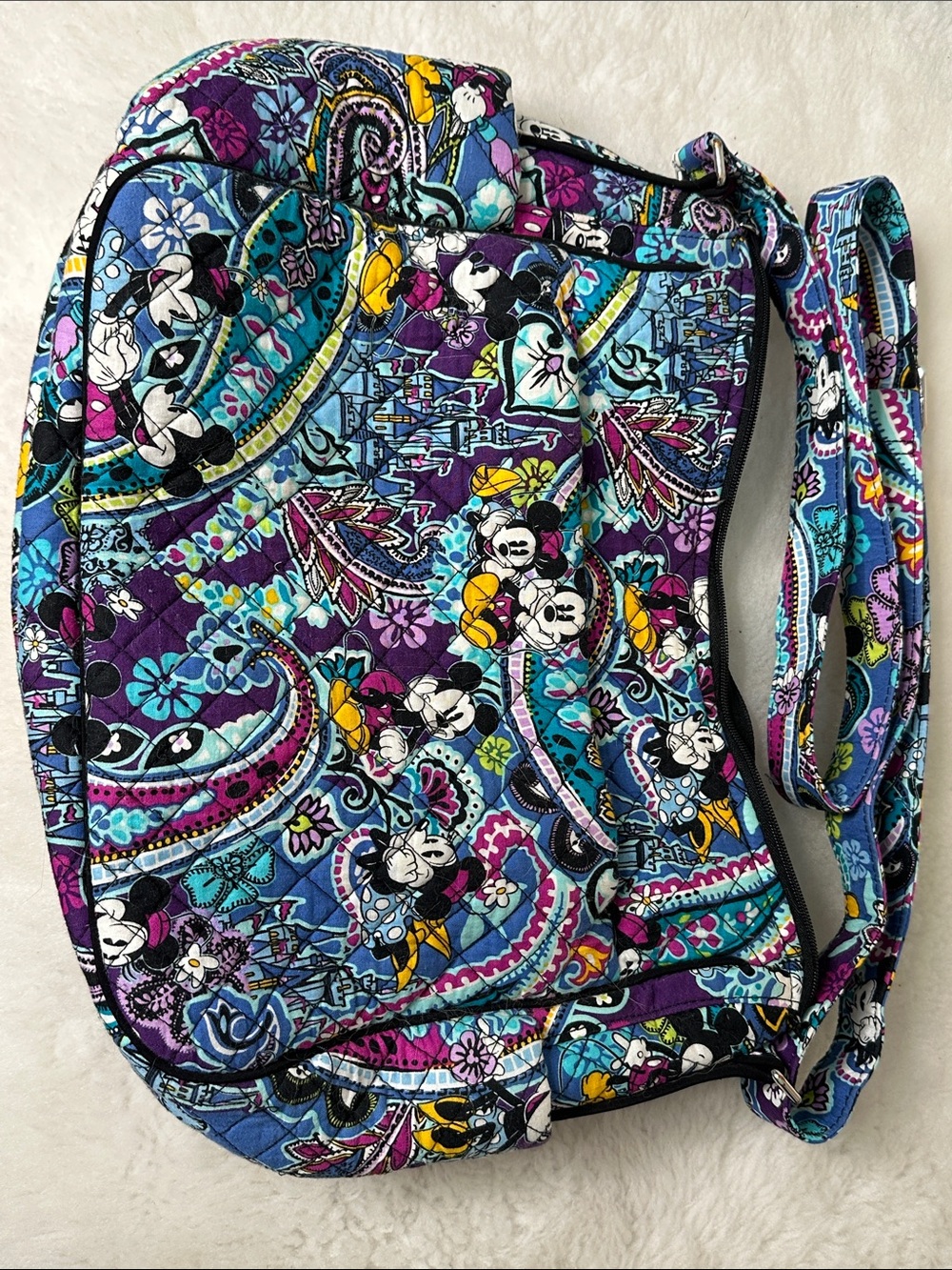 VERA BRADLEY Large, colorful On the Go Crossbody Bag - Picture 3 of 13